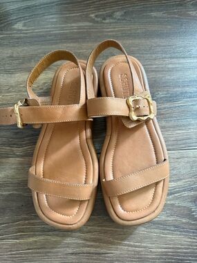 SCHUTZ Cognac Leather Platform Sandals